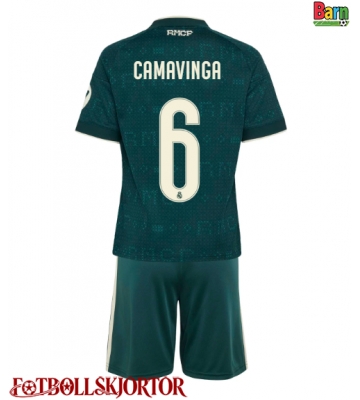 Real Madrid Eduardo Camavinga #6 Borta Kläder Barn 2026-27 Kortärmad (+ Korta byxor)